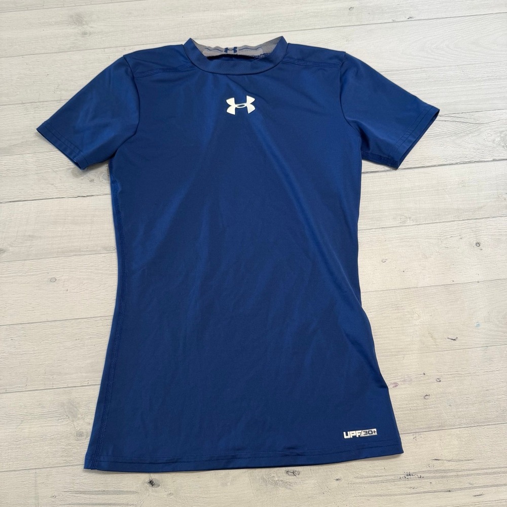 Under Armour boys blue short sleeve UPF 30 fitted shirt youth medium